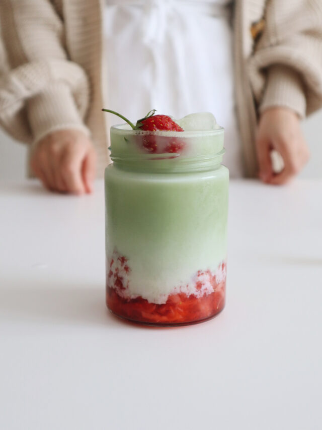 cropped how to make matcha latte taste better with fruit blog edit