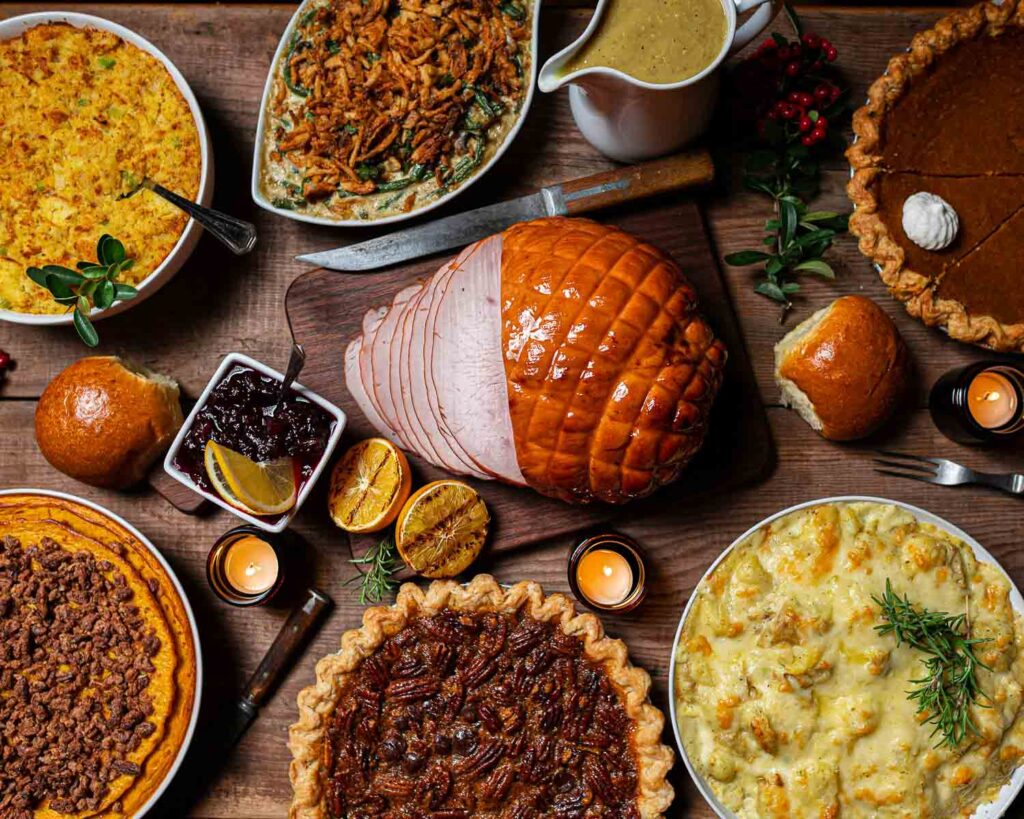 how to keep thanksgiving sides warm feat image
